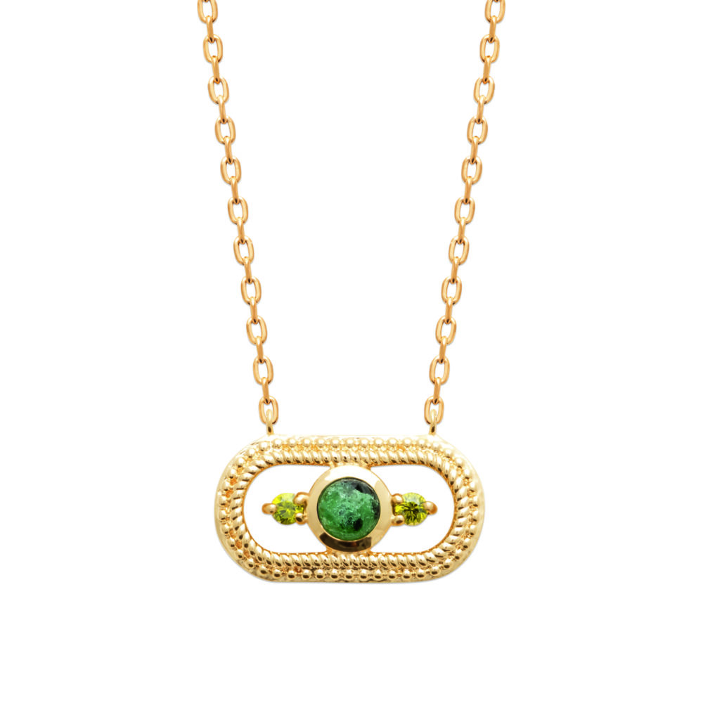 collier-emeraude-royale-elegance-intense-couleurs-vibrantes